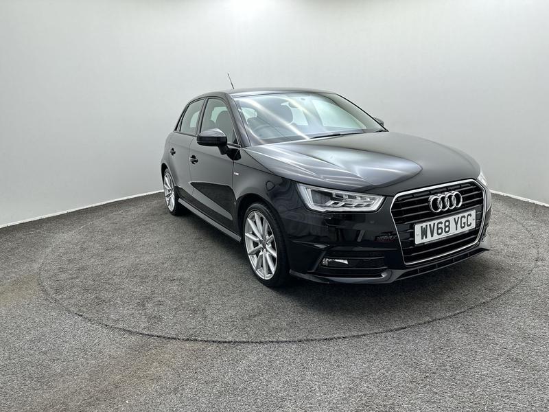 Used Audi A1 2018 for sale - 76577336: Photo 2