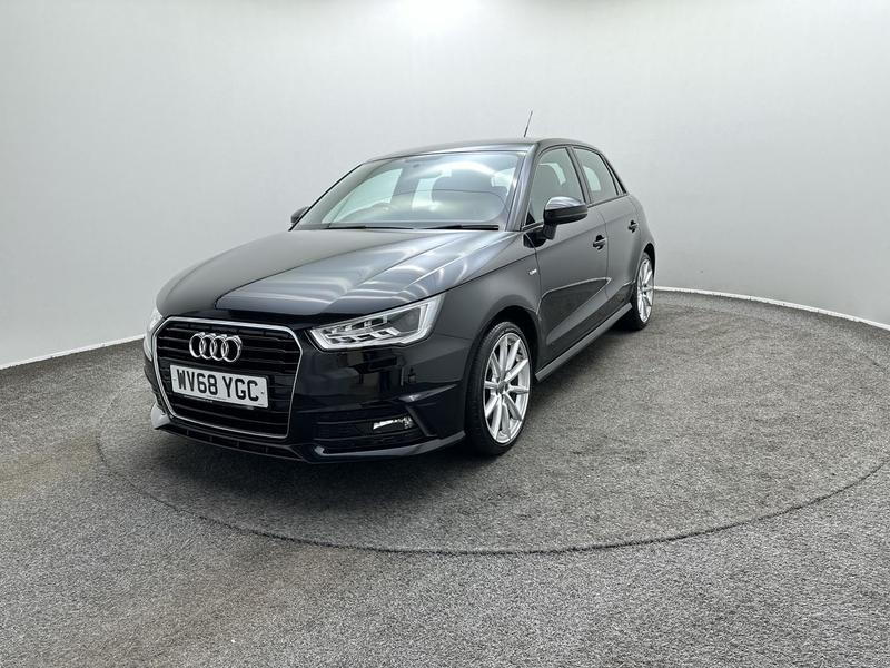 Used Audi A1 2018 for sale - 76577336: Photo 4