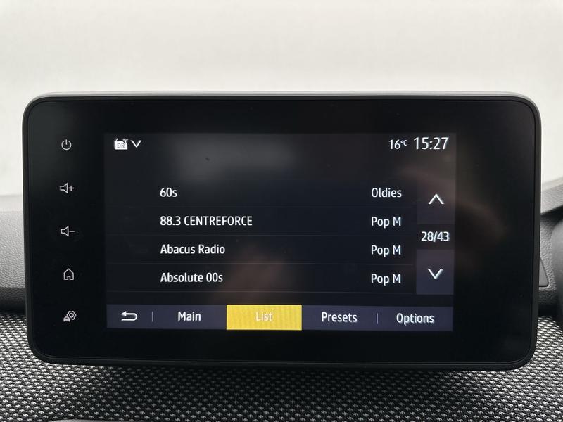 Used Dacia Sandero 2022 for sale - 76984820: Photo 13