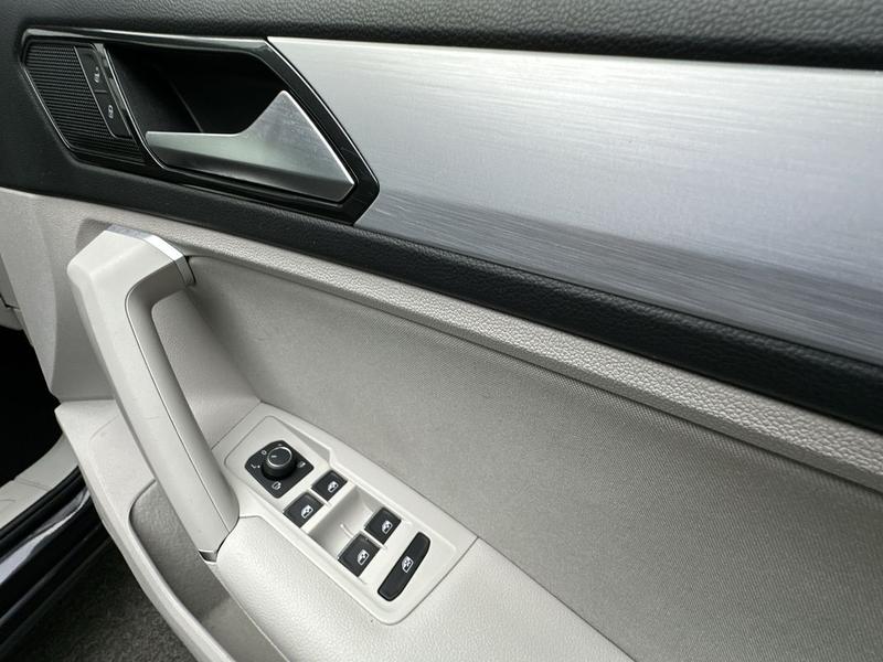 Used Volkswagen Tiguan 2016 for sale - 76394254: Photo 18