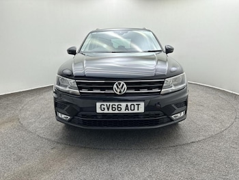 Used Volkswagen Tiguan 2016 for sale - 76394254: Photo