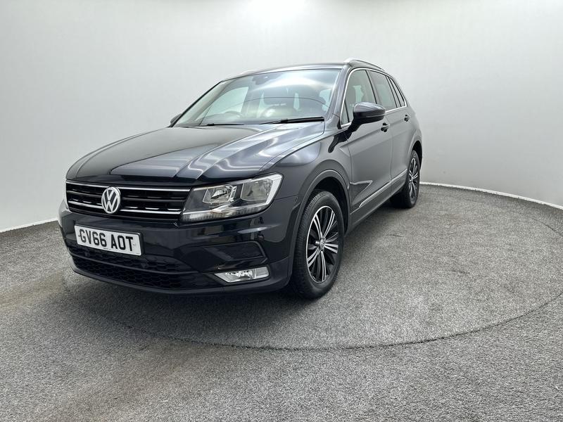 Used Volkswagen Tiguan 2016 for sale - 76394254: Photo 4