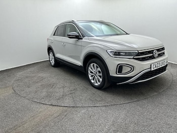 Used Volkswagen T-Roc 2023 for sale - 79504844: Photo