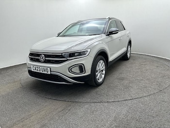 Used Volkswagen T-Roc 2023 for sale - 79504844: Photo