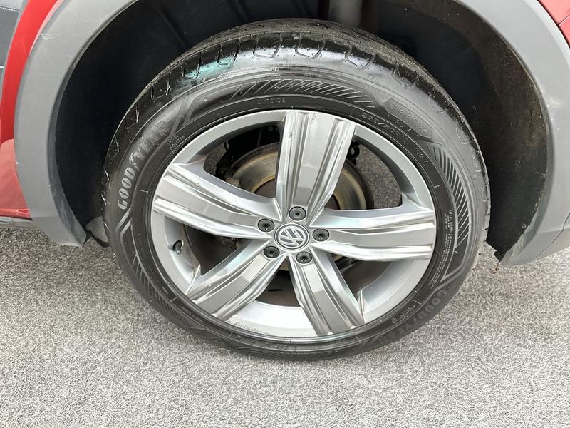 Used Volkswagen Tiguan 2018 for sale - 76577337: Photo 22