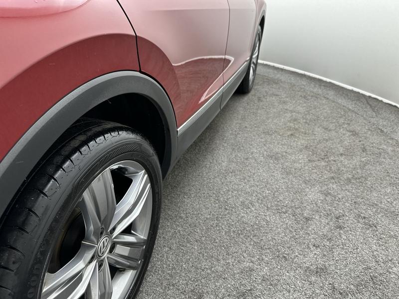 Used Volkswagen Tiguan 2018 for sale - 76577337: Photo 23