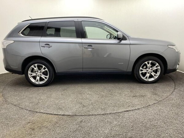 Used Mitsubishi Outlander 2014 for sale - 76222706: Photo 9