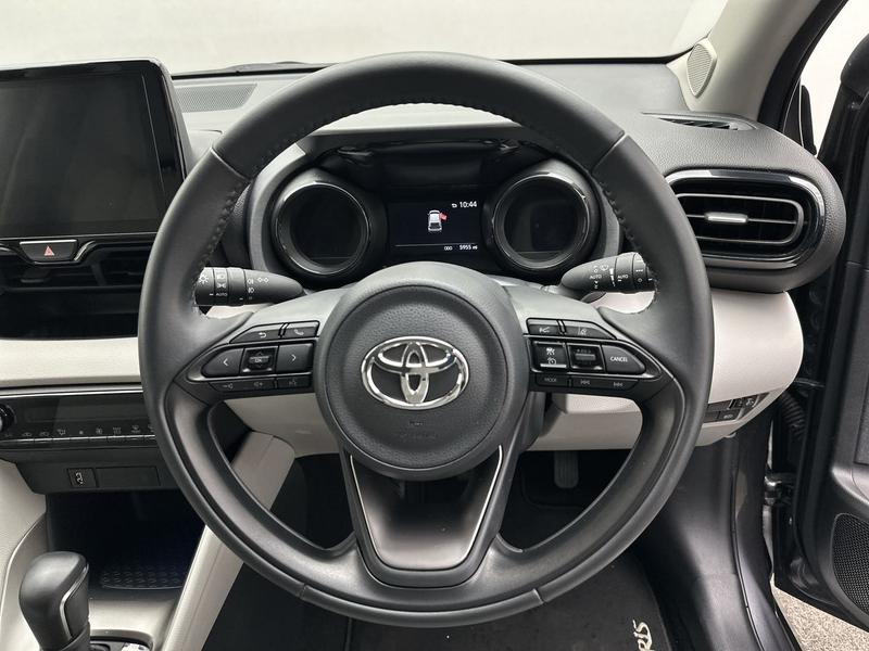 Used Toyota Yaris 2023 for sale - 77570636: Photo 15