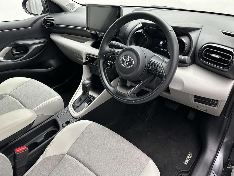 Used Toyota Yaris 2023 for sale - 77570636: Photo 17