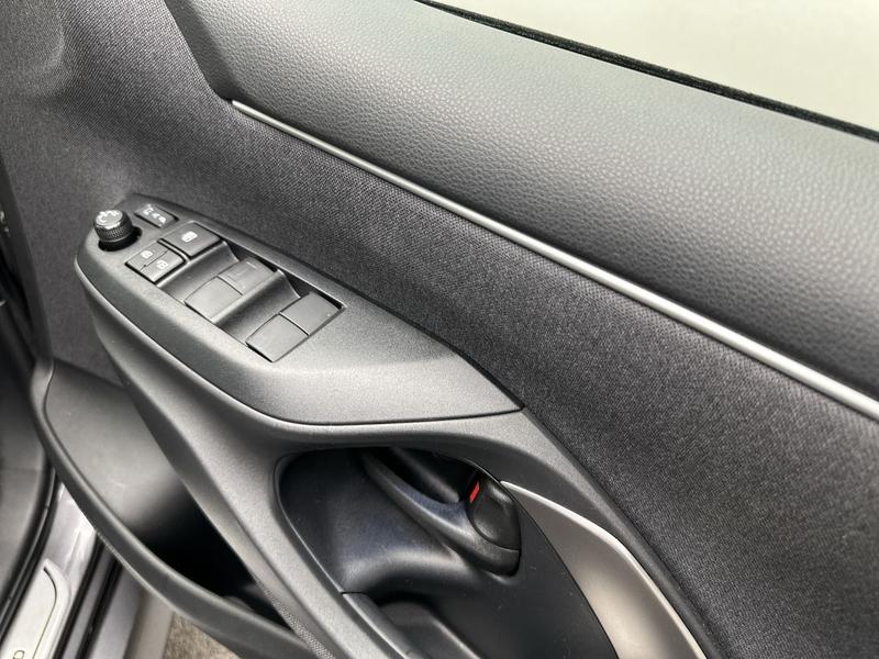 Used Toyota Yaris 2023 for sale - 77570636: Photo 18