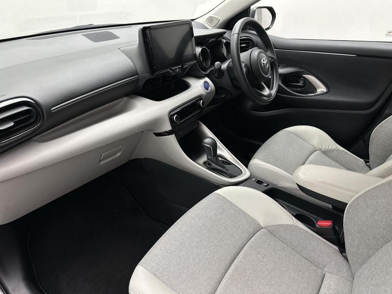 Used Toyota Yaris 2023 for sale - 77570636: Photo 19