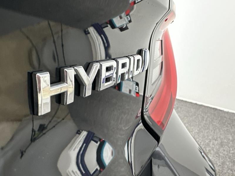 Used Toyota Yaris 2023 for sale - 77570636: Photo 23