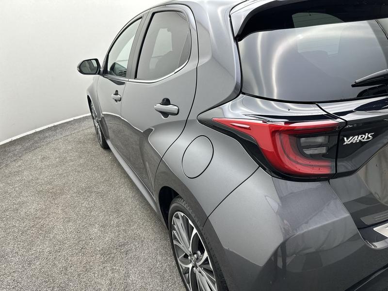 Used Toyota Yaris 2023 for sale - 77570636: Photo 24