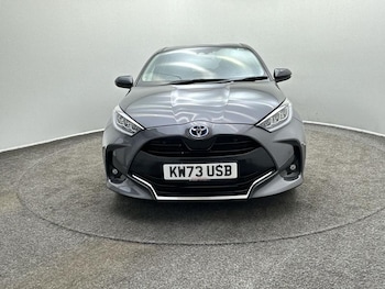 Used Toyota Yaris 2023 for sale - 77570636: Photo
