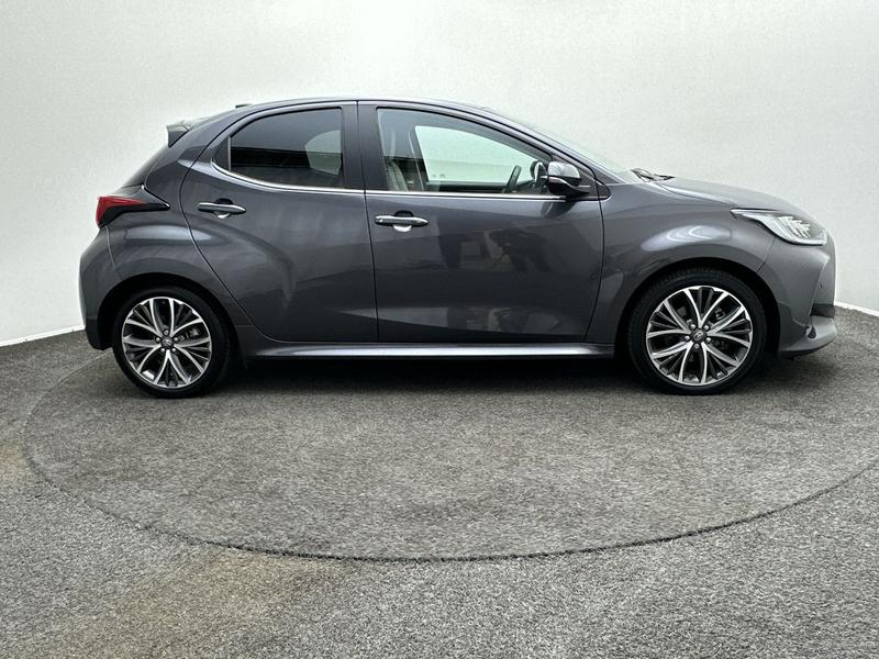 Used Toyota Yaris 2023 for sale - 77570636: Photo 9