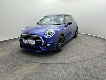 Used MINI Cooper 2018 for sale - 78942202: Photo