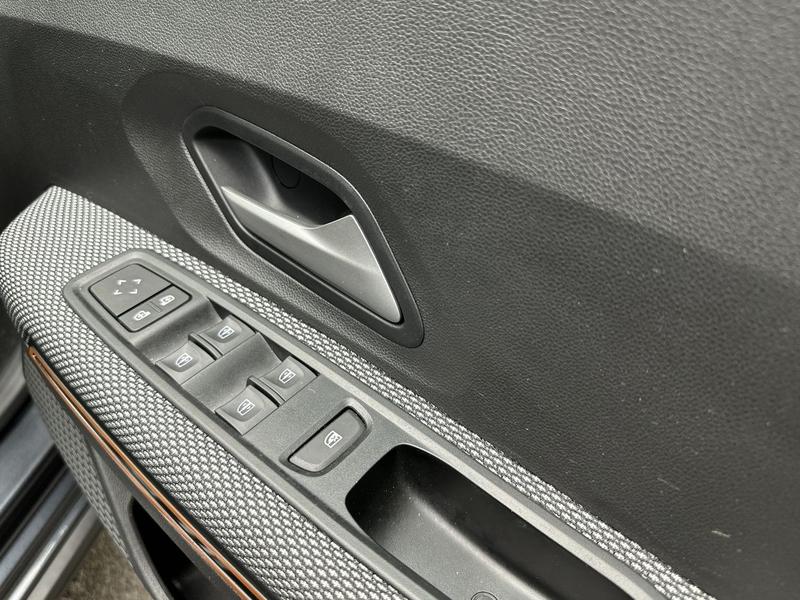 Used Dacia Sandero Stepway 2023 for sale - 77427134: Photo 18