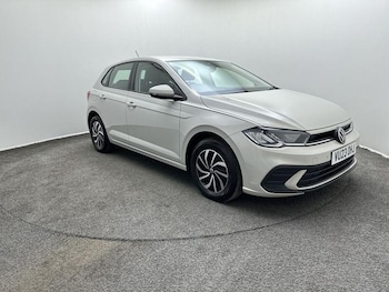 Used Volkswagen Polo 2023 for sale - 77733233: Photo