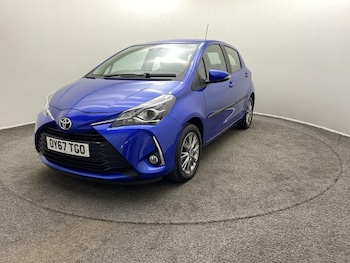 Used Toyota Yaris 2017 for sale - 75587049: Photo