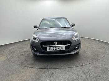 Used Suzuki Swift 2022 for sale - 77926735: Photo