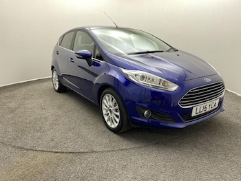 Used Ford Fiesta 2015 for sale - 76008643: Photo