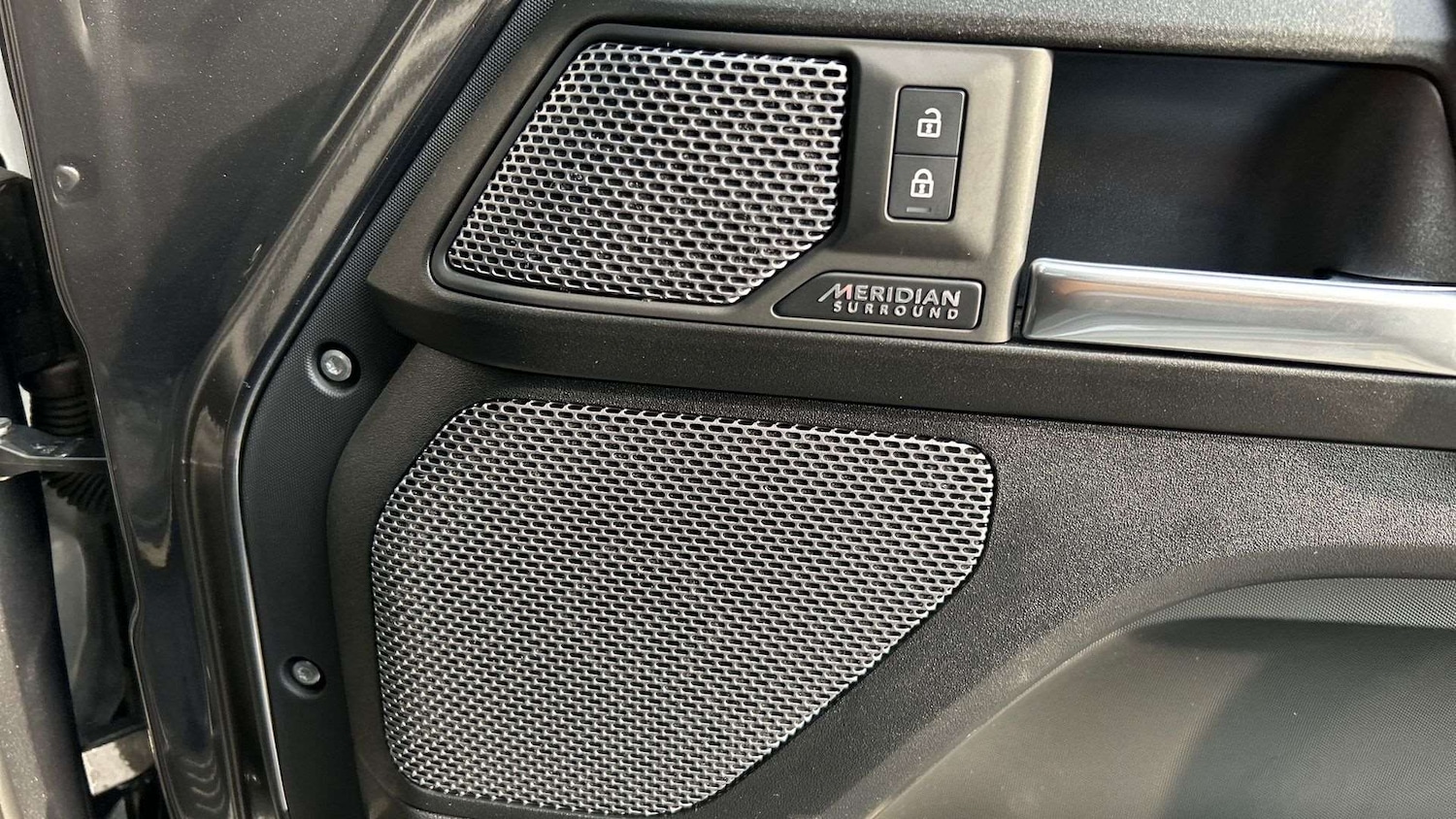 Used Land Rover Defender 2024 for sale - 78010432: Photo 24