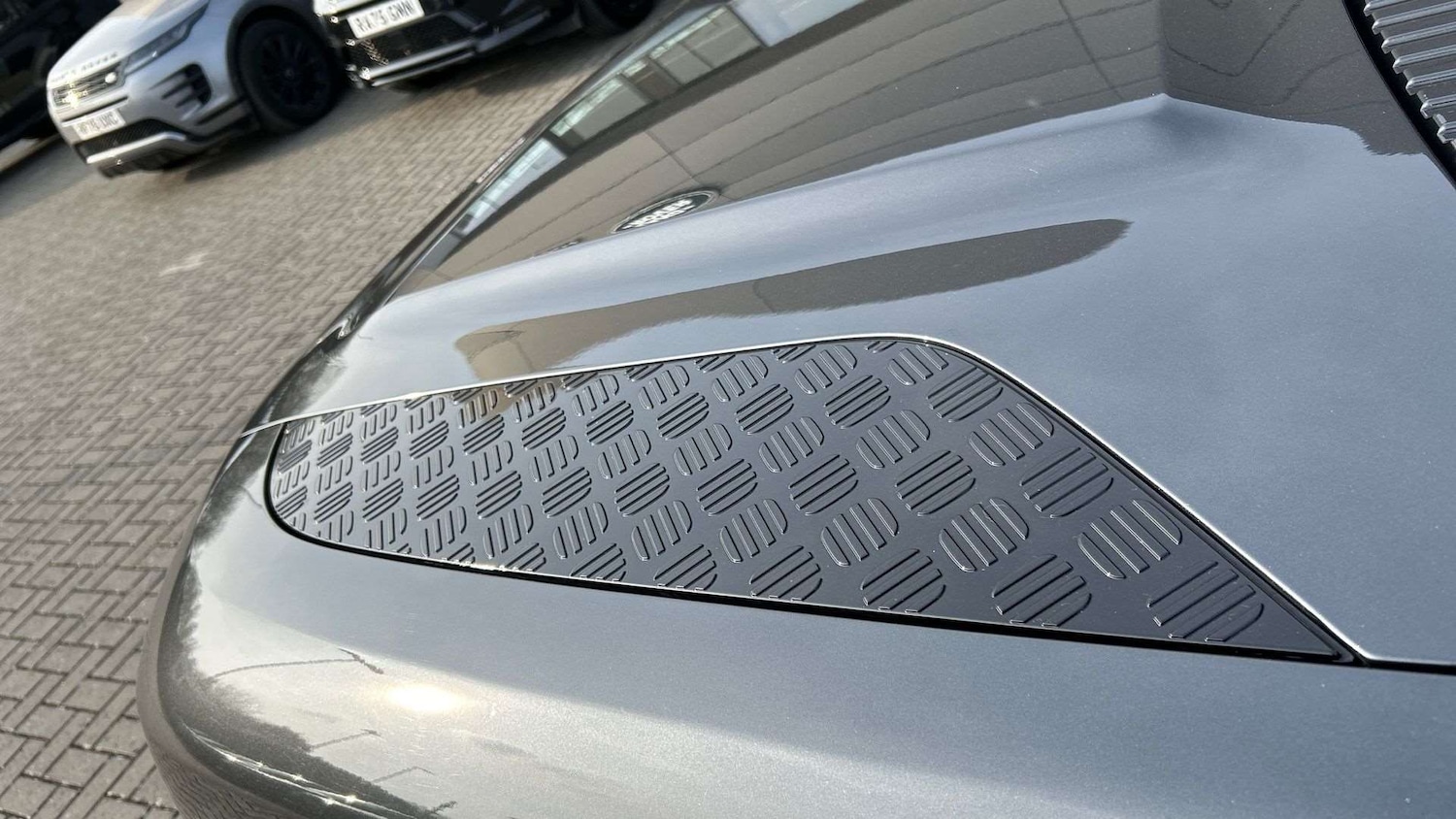 Used Land Rover Defender 2024 for sale - 78010432: Photo 28