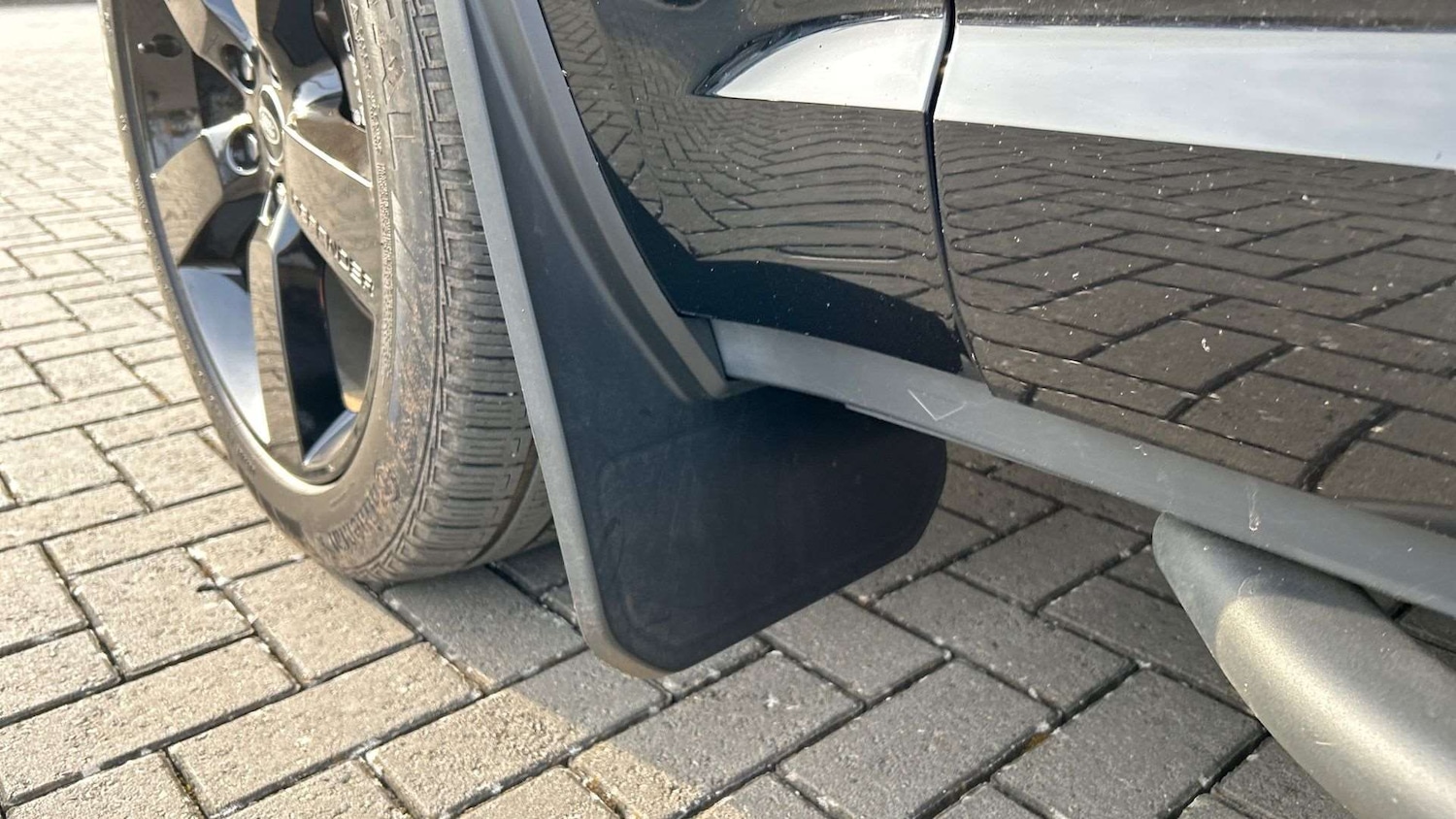 Used Land Rover Defender 2024 for sale - 78010432: Photo 32