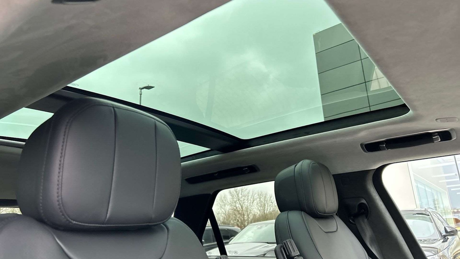 Used Land Rover Range Rover Sport 2024 for sale - 77334040: Photo 21