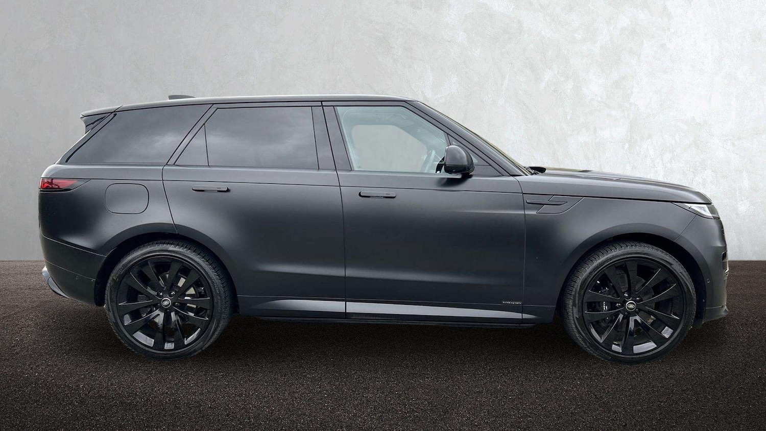 Used Land Rover Range Rover Sport 2024 for sale - 77334040: Photo 5