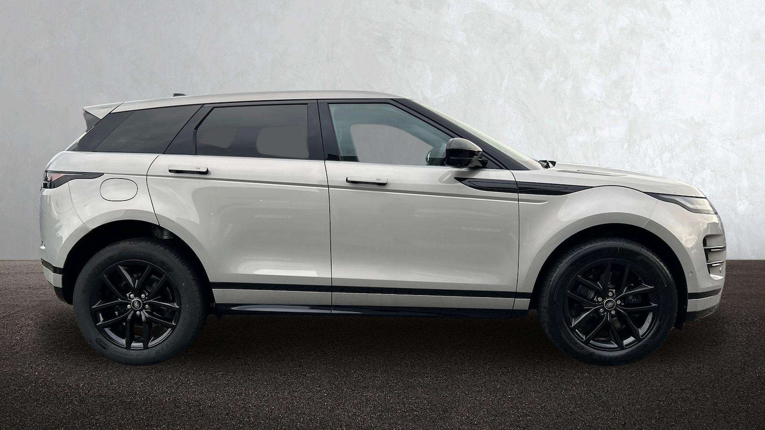 Used Land Rover Range Rover Evoque 2025 for sale - 77577422: Photo 5