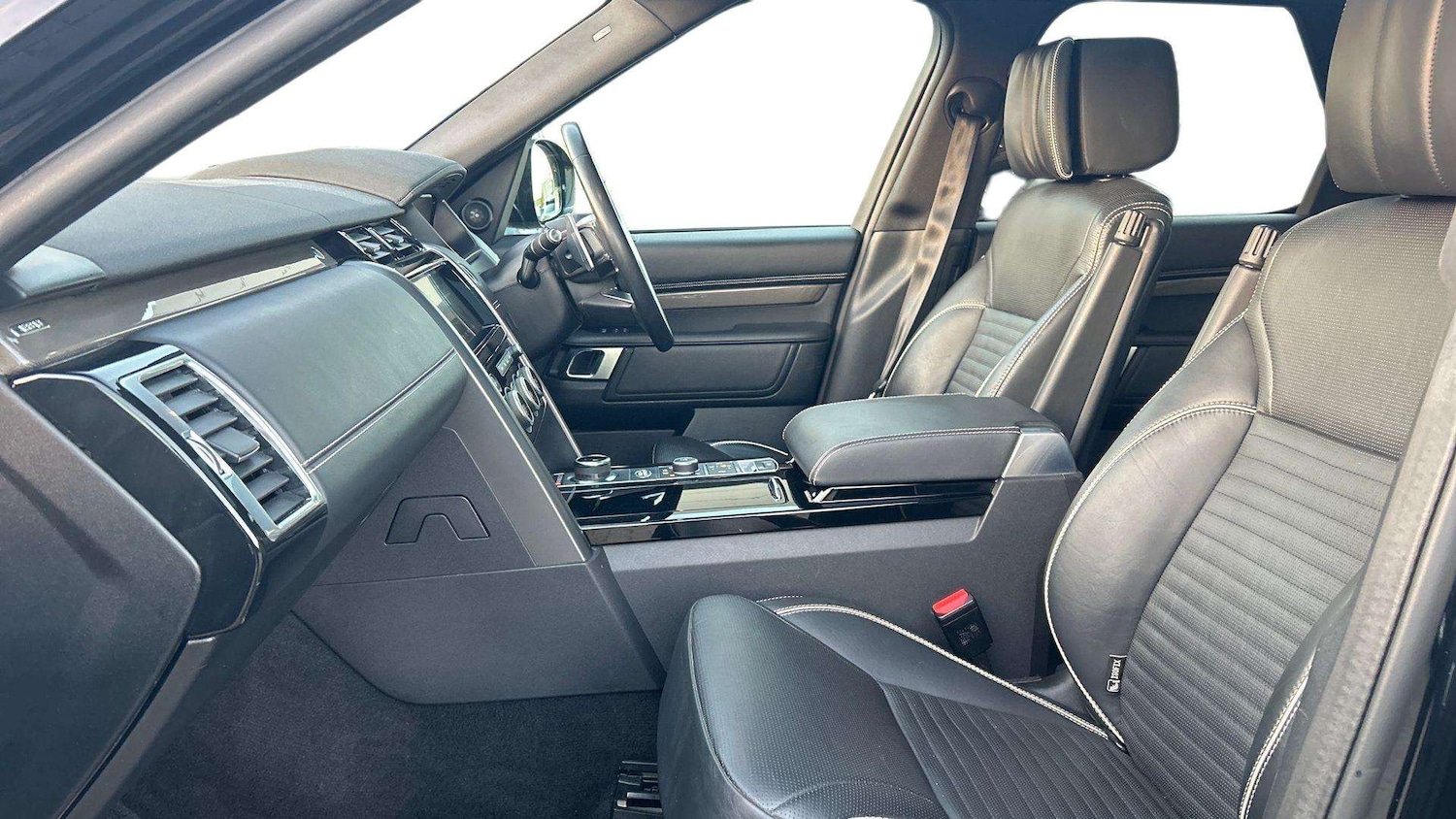 Used Land Rover Discovery 2020 for sale - 76610479: Photo 3