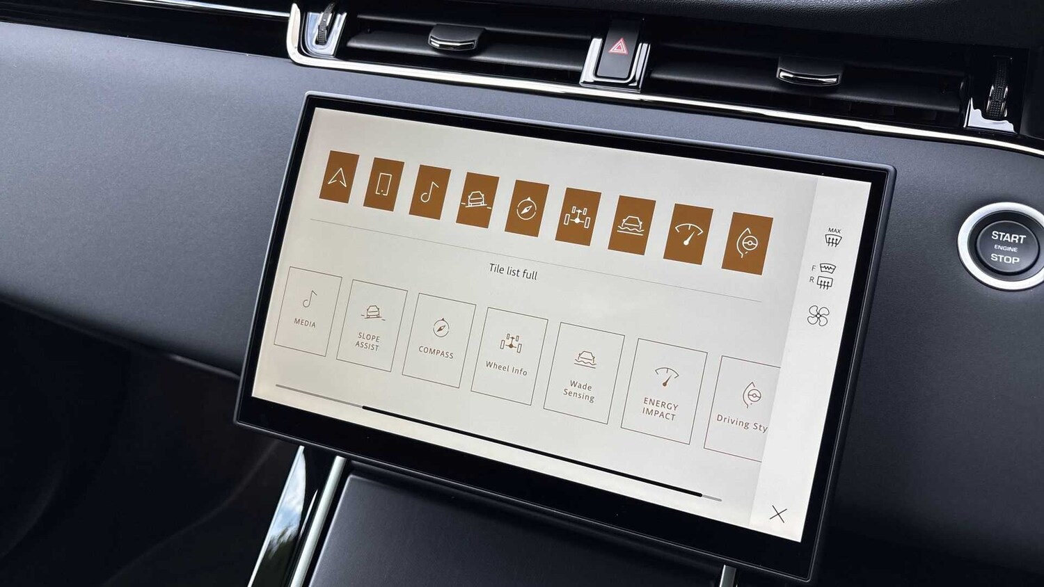 Used Land Rover Range Rover Evoque 2025 for sale - 77458447: Photo 32