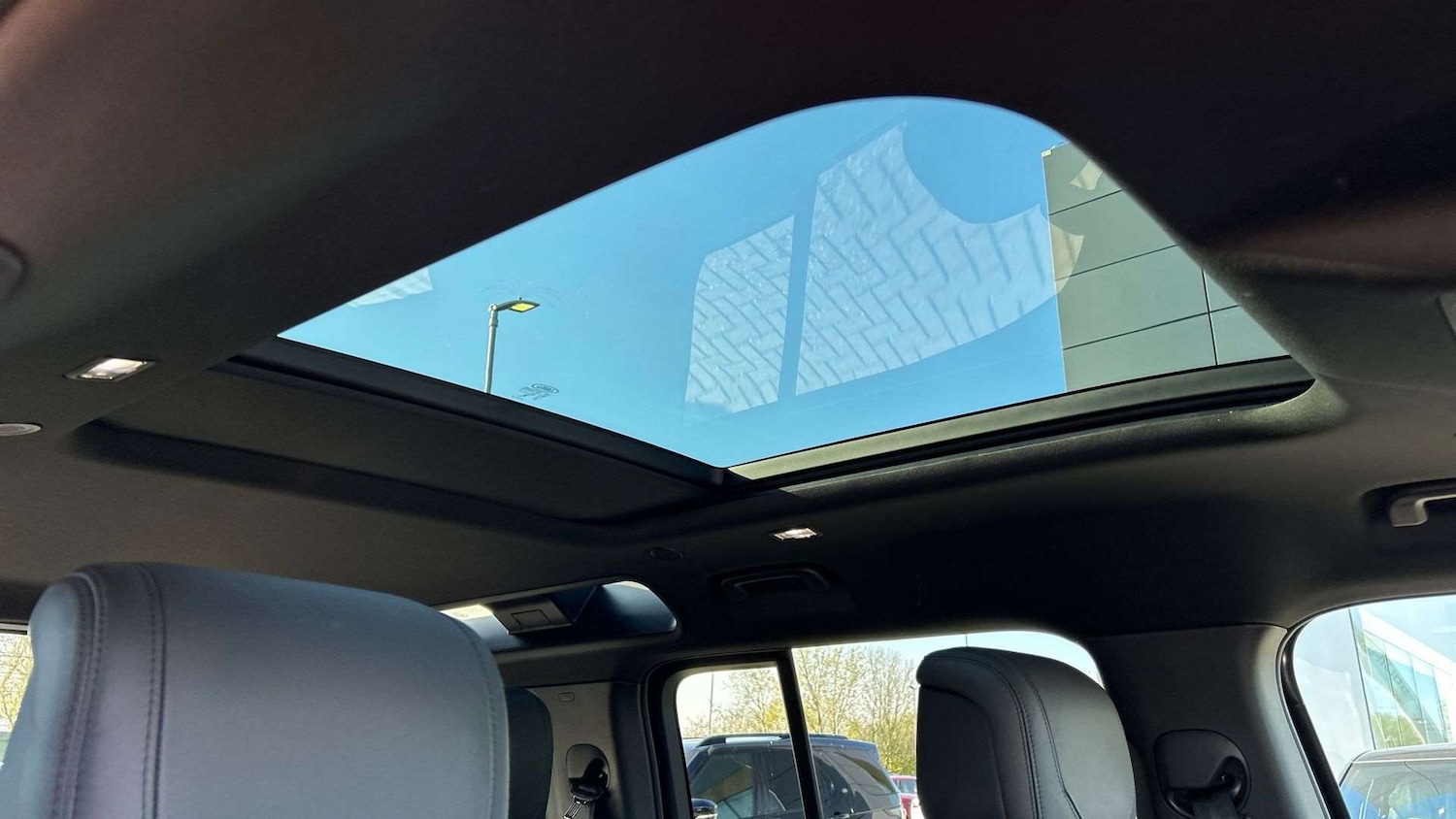 Used Land Rover Defender 2024 for sale - 78161625: Photo 21