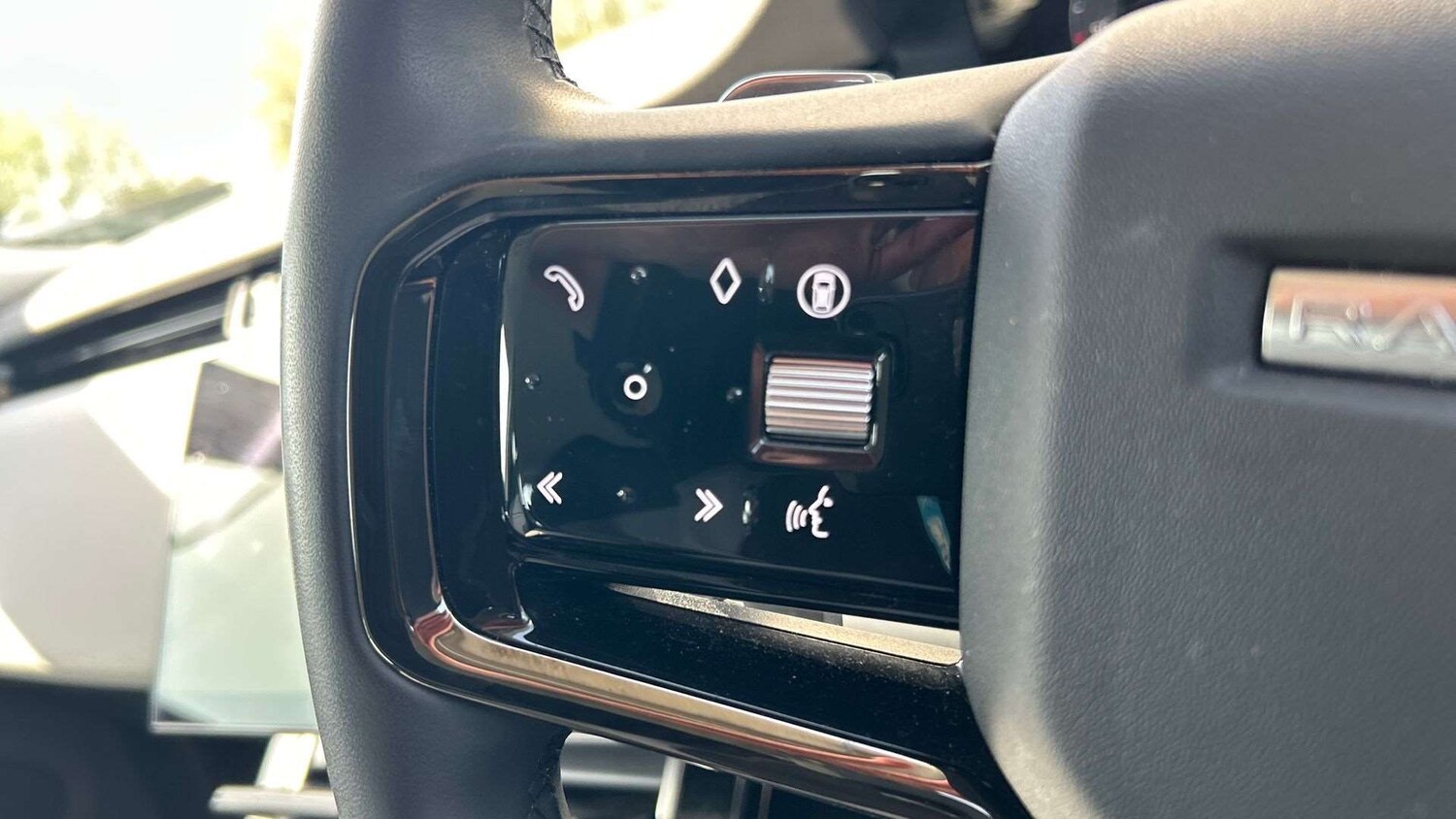 Used Land Rover Range Rover Evoque 2023 for sale - 78173538: Photo 35