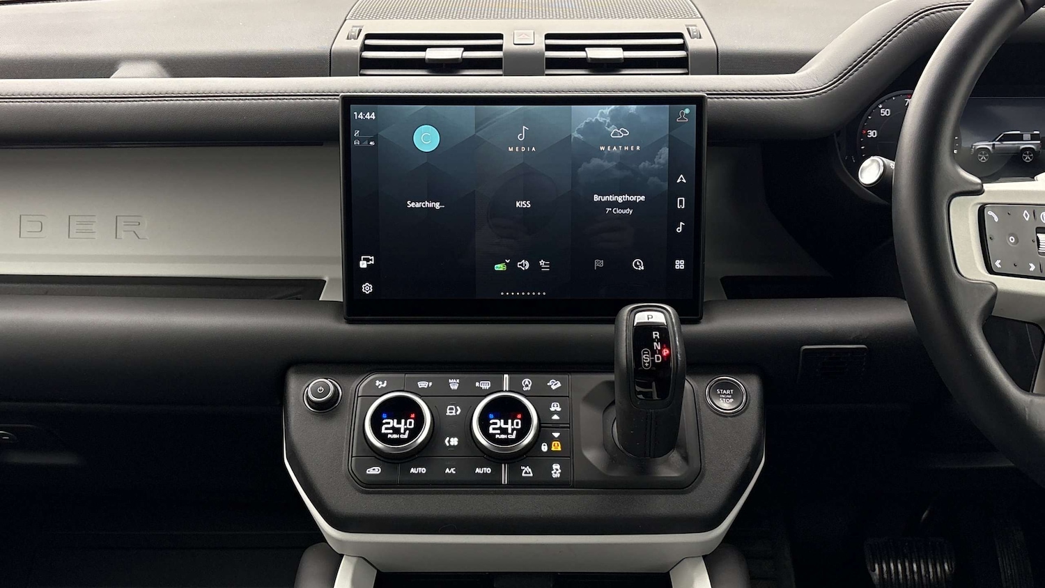 Used Land Rover Defender 2025 for sale - 77527065: Photo 14