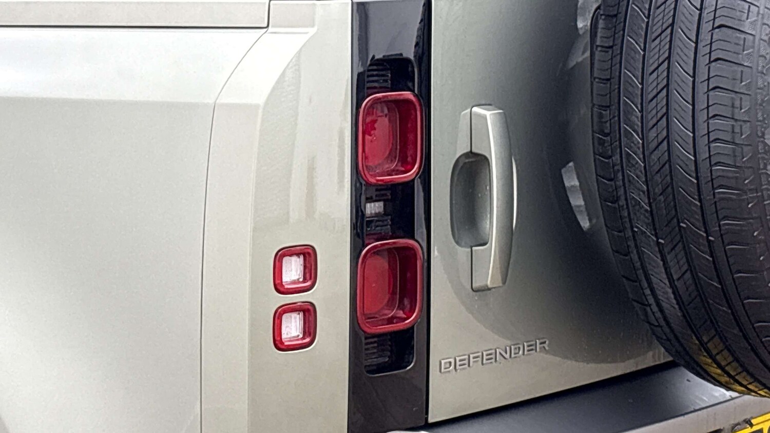 Used Land Rover Defender 2025 for sale - 77527065: Photo 19