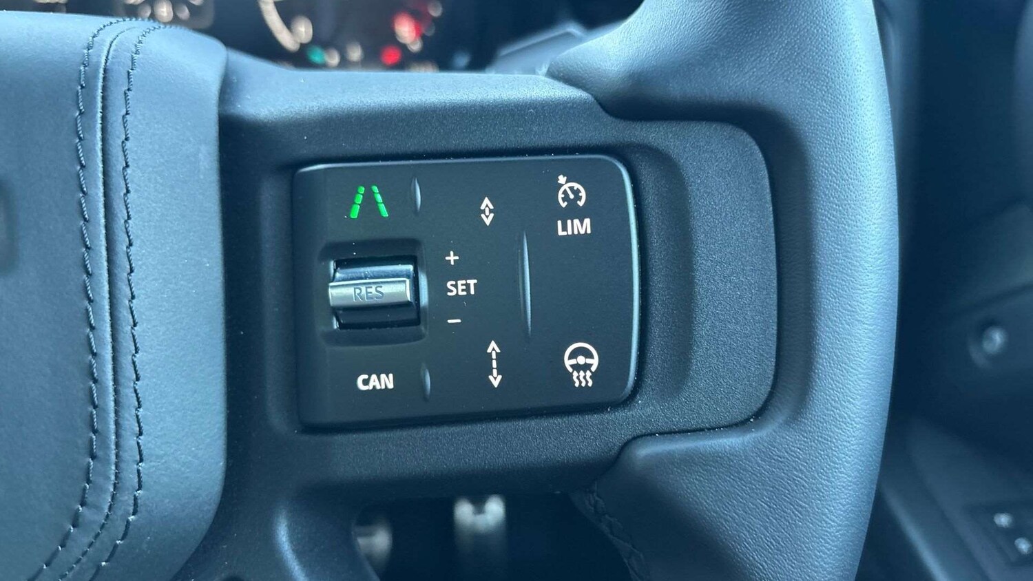 Used Land Rover Defender 2025 for sale - 77527065: Photo 28