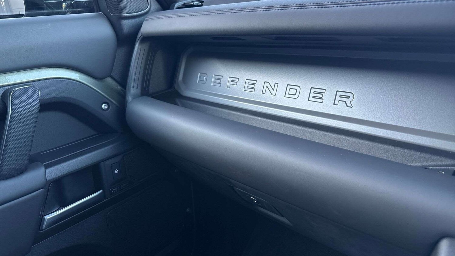 Used Land Rover Defender 2025 for sale - 77527065: Photo 33