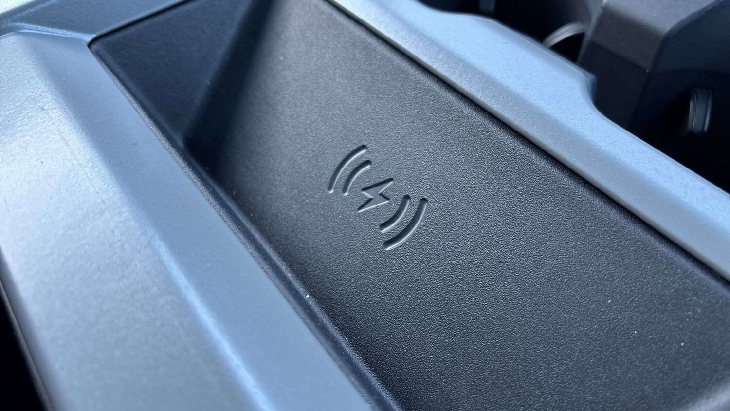 Used Land Rover Defender 2025 for sale - 77527065: Photo 34