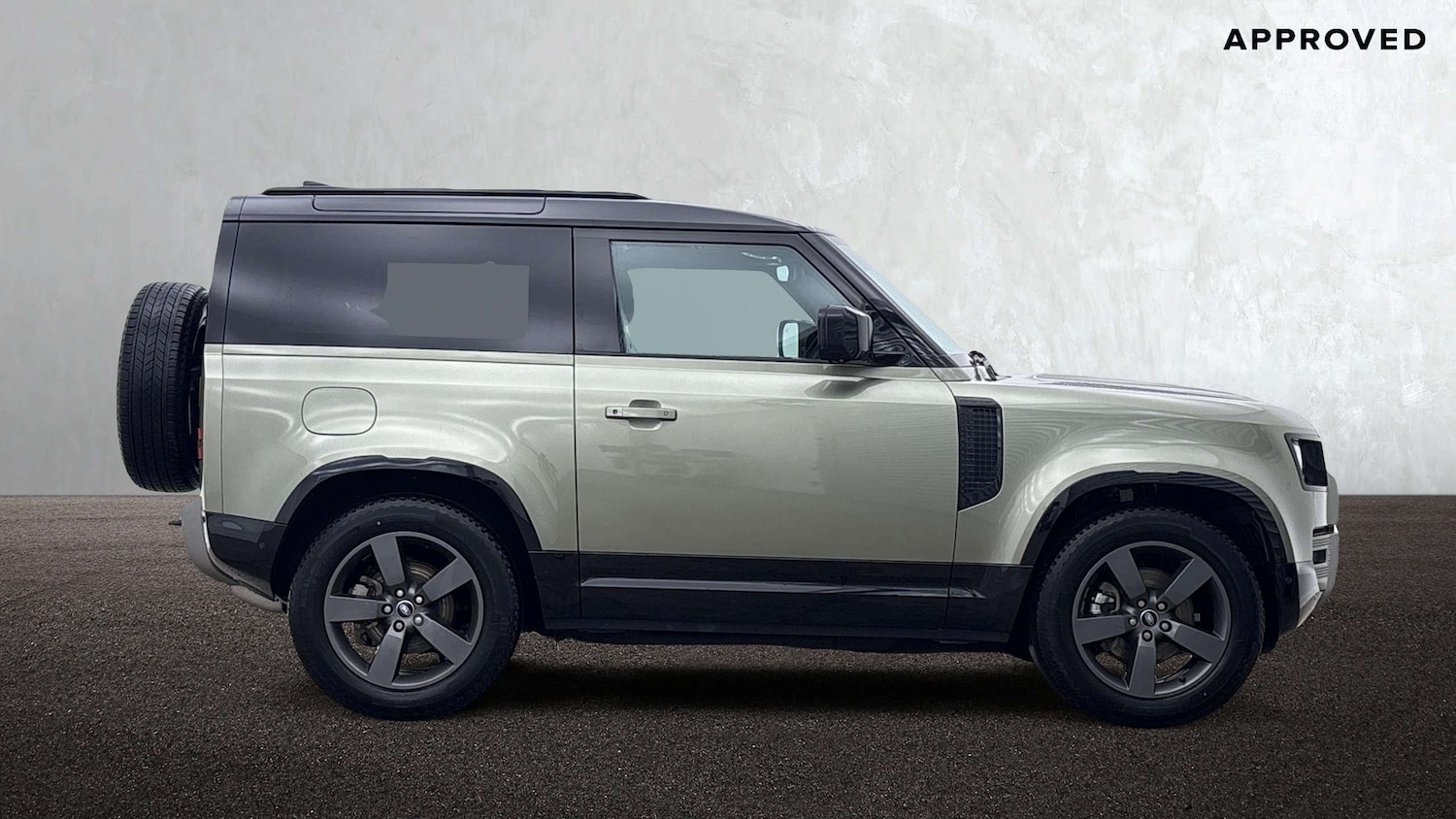 Used Land Rover Defender 2025 for sale - 77527065: Photo 5