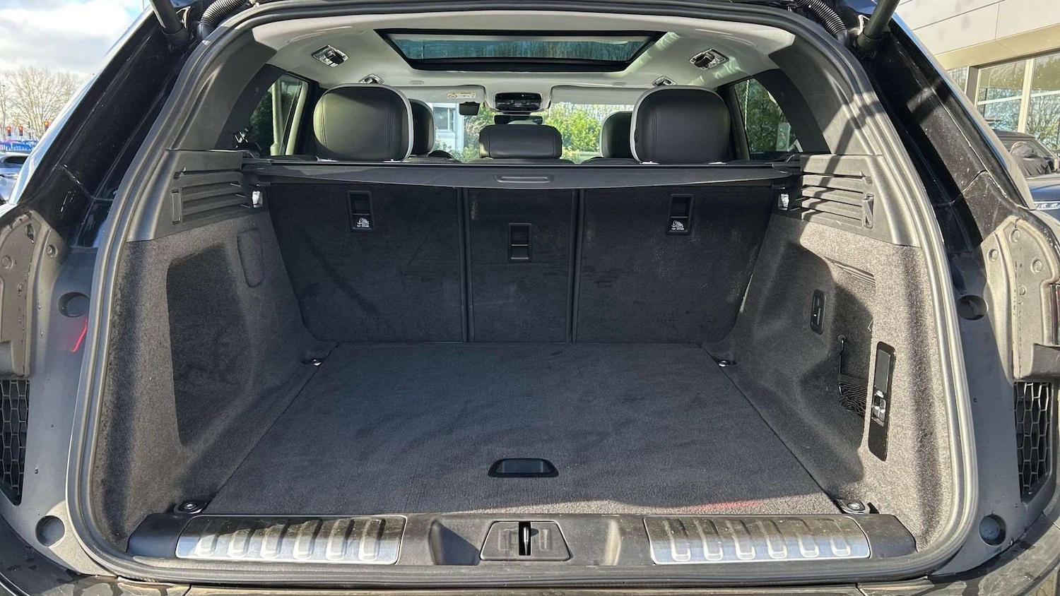 Used Land Rover Range Rover Sport 2024 for sale - 76804840: Photo 10