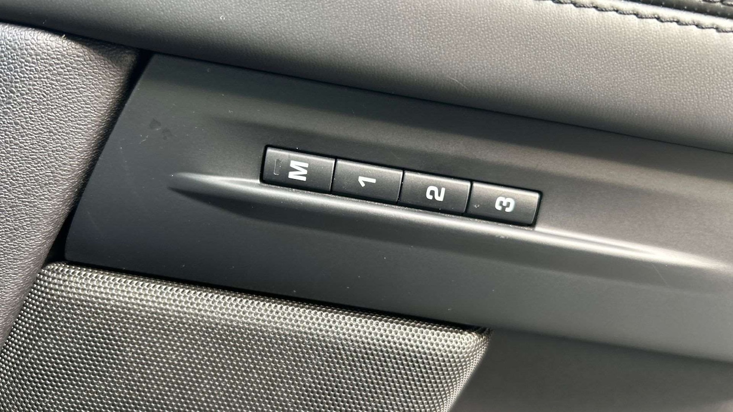 Used Land Rover Range Rover Evoque 2021 for sale - 76460388: Photo 31