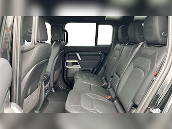 Used Land Rover Defender 2022 for sale - 78247923: Photo