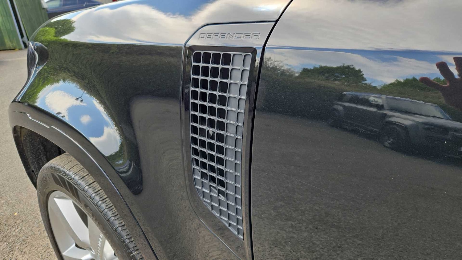 Used Land Rover Defender 2024 for sale - 77112379: Photo 20