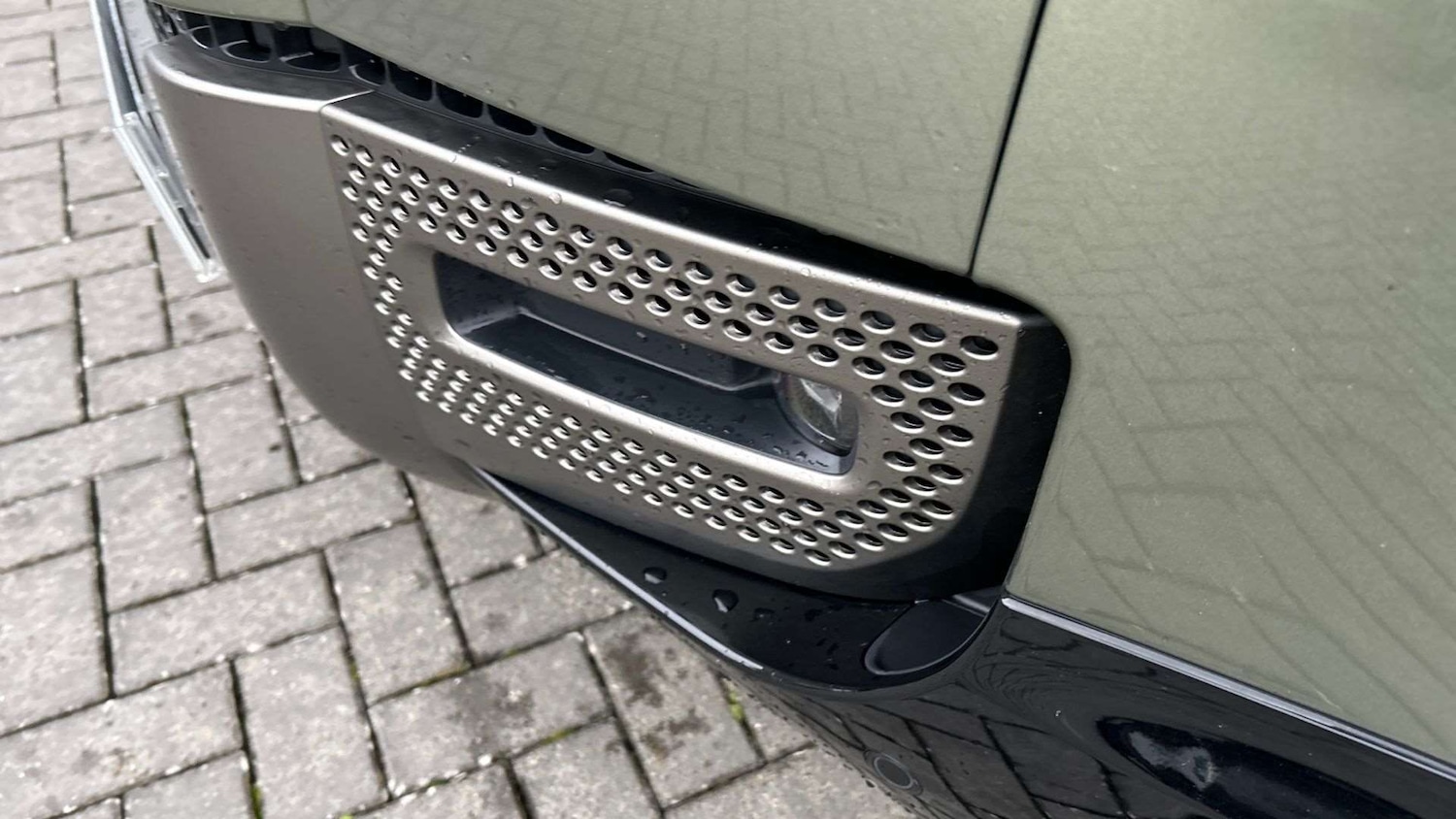 Used Land Rover Defender 2024 for sale - 76488150: Photo 30