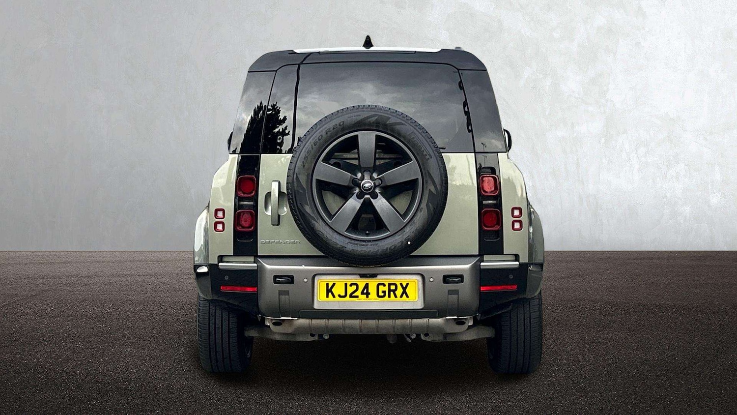 Used Land Rover Defender 2024 for sale - 76488150: Photo 6