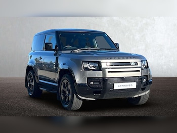 Used Land Rover Defender 2024 for sale - 76459901: Photo