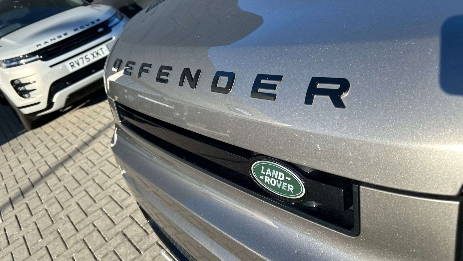 Used Land Rover Defender 2024 for sale - 76459901: Photo 29