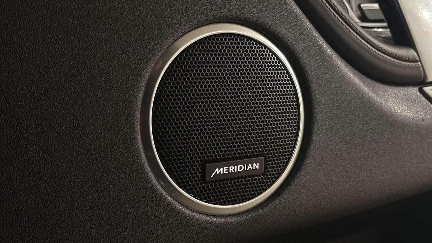 Used Land Rover Discovery Sport 2023 for sale - 77294303: Photo 24